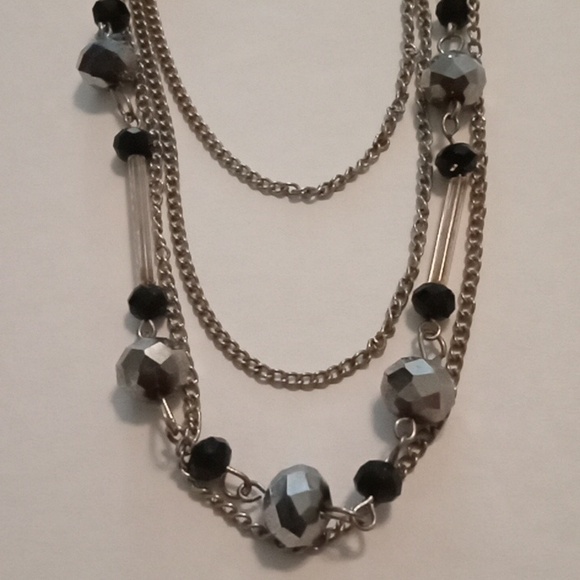 #801.   3 Piece Black, Silver And Gunmetal Necklace Bundle. - Picture 5 of 8